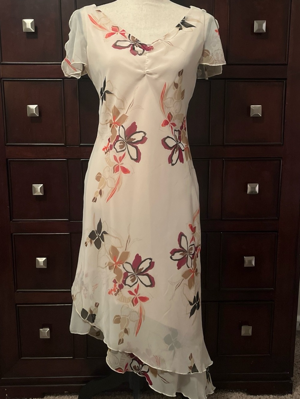 American Vintage Cream Floral High-Low Dress with Pink and Tan Blooms